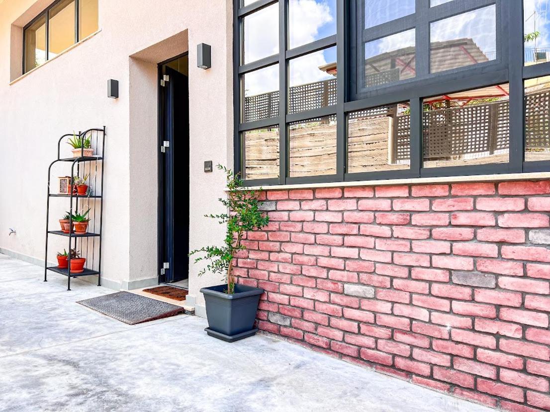 Mini Loft Apartment Kalamata Exterior photo